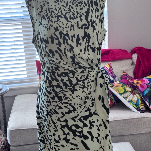 Diane von Furstenberg dress size 12 - Picture 7 of 11